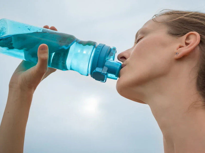 Natural Electrolyte Drinks vs. Artificial Ones