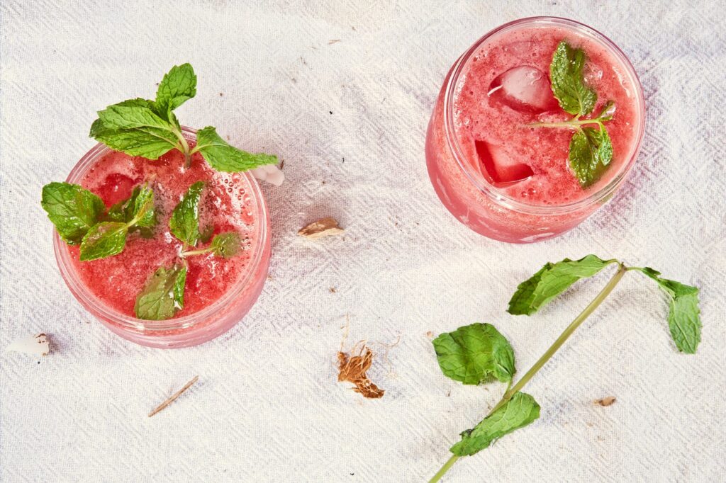 Dry January Alternatives: Healthy Drinks to Start 2025